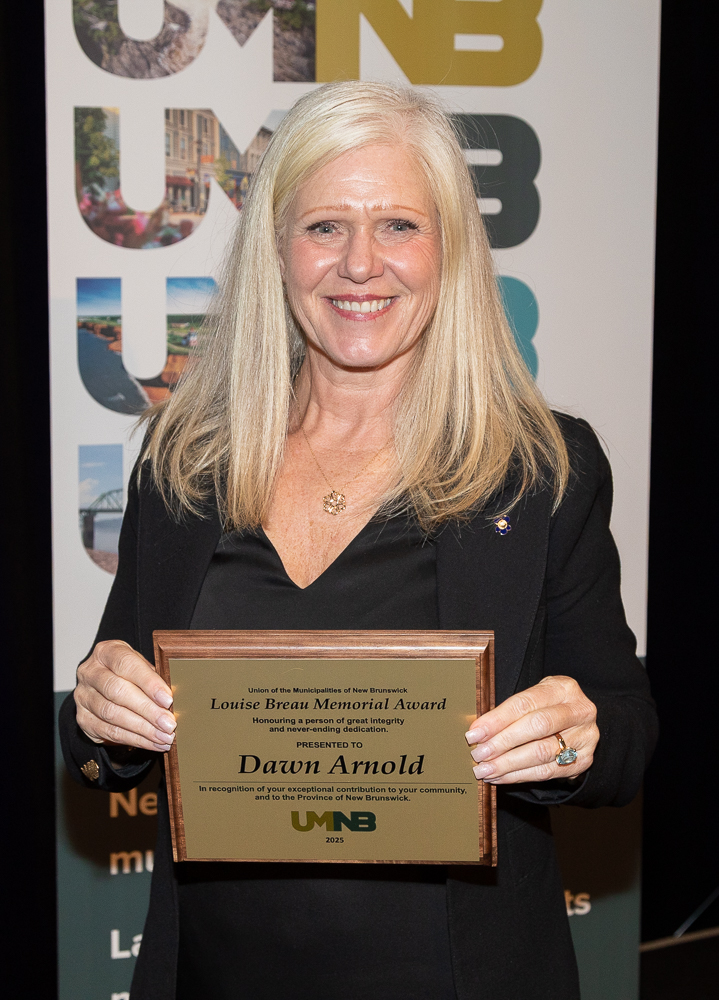 UMNB2025 - Dawn Arnold - Louise Breau Award